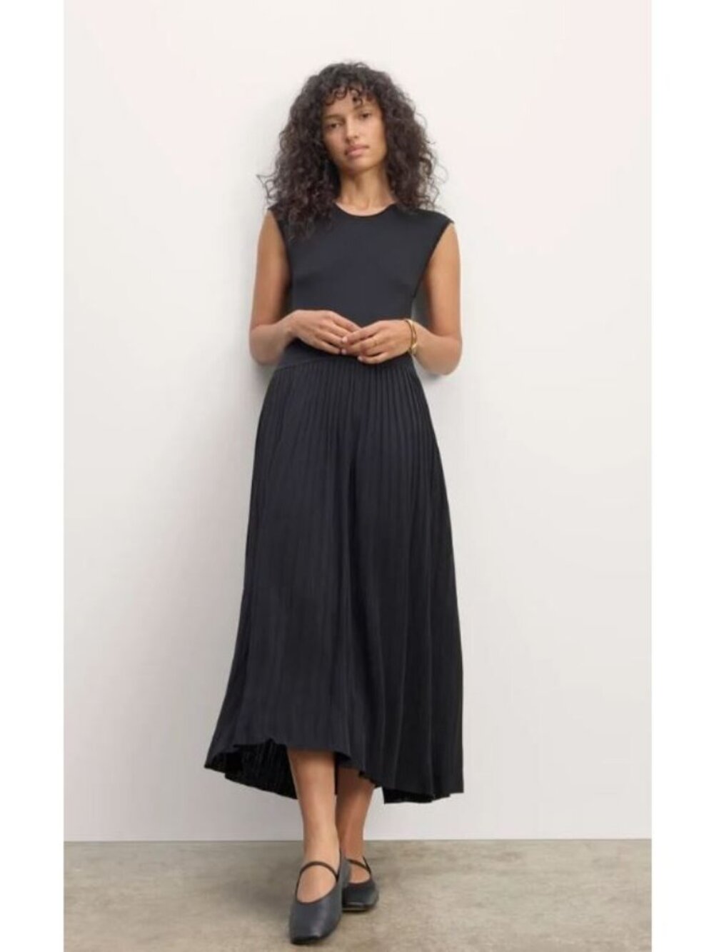 Everlane The Knit Pleated Dress Black Size Small NWT
